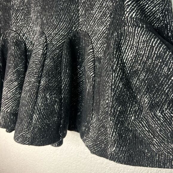 Banana Republic Black Pleated Tulip Swing Plus Size Black/white Skirt Size 14 - Picture 9 of 14